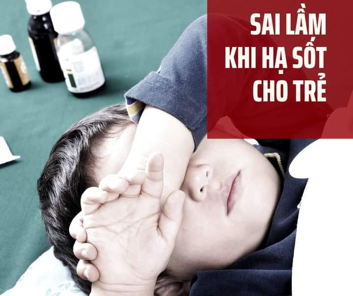 Những lưu ý khi hạ sốt cho trẻ
